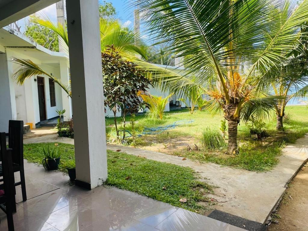 Hotel Guitar Bay Arugambay Arugam Bay Exteriér fotografie